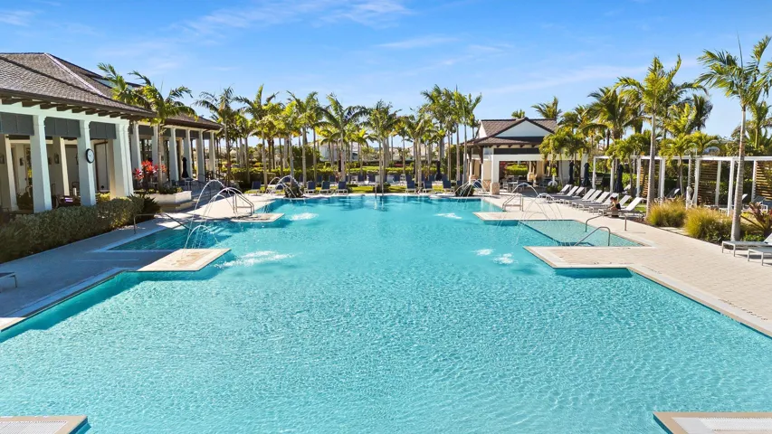 Clubhouse Pool 2