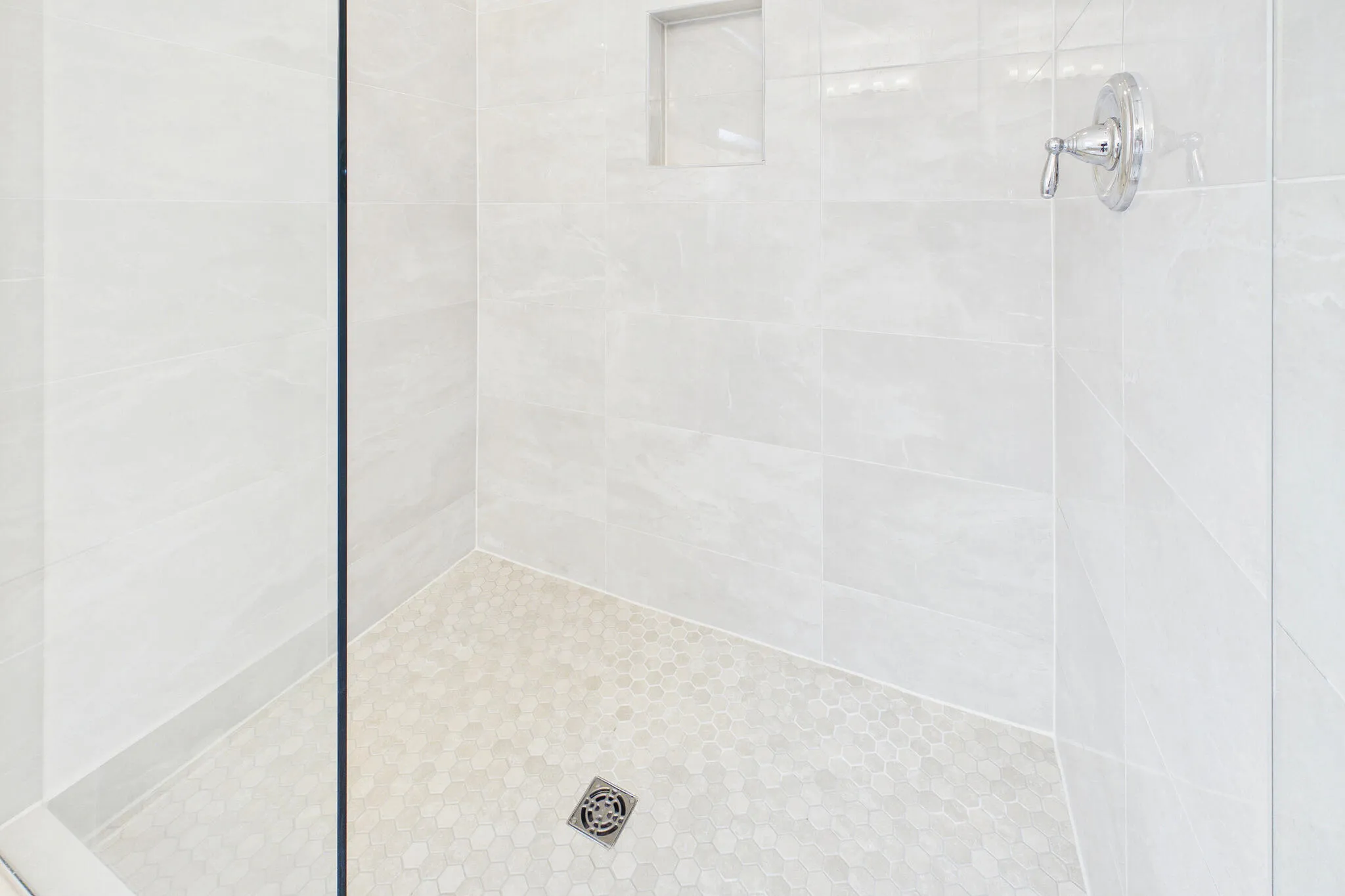 MASTER_BATH_08
