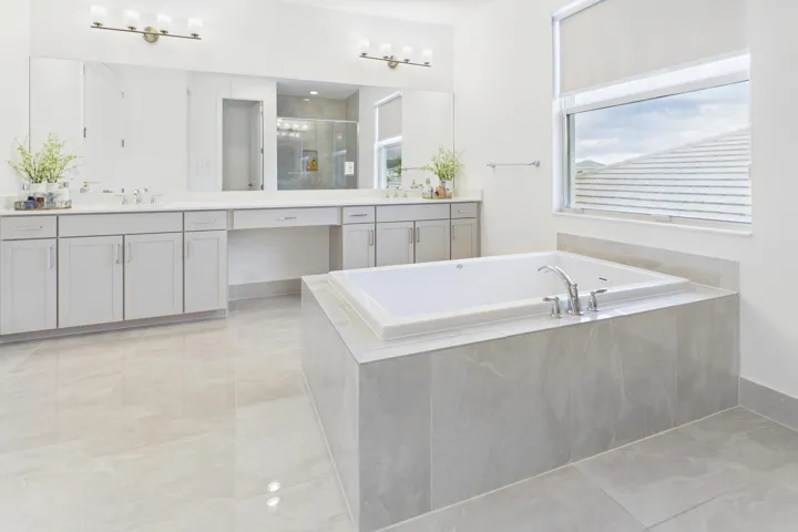 MASTER_BATH_05