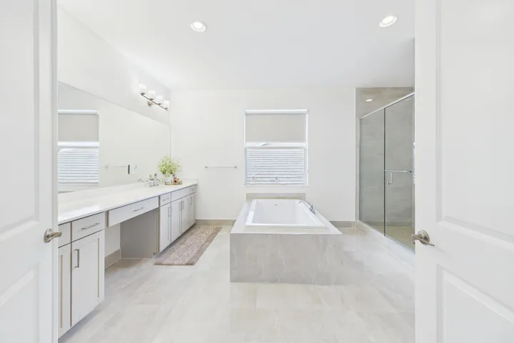 MASTER_BATH_02