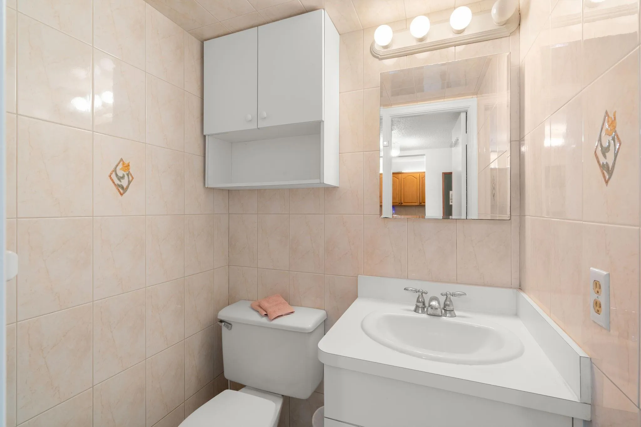 Half bathroom for guests