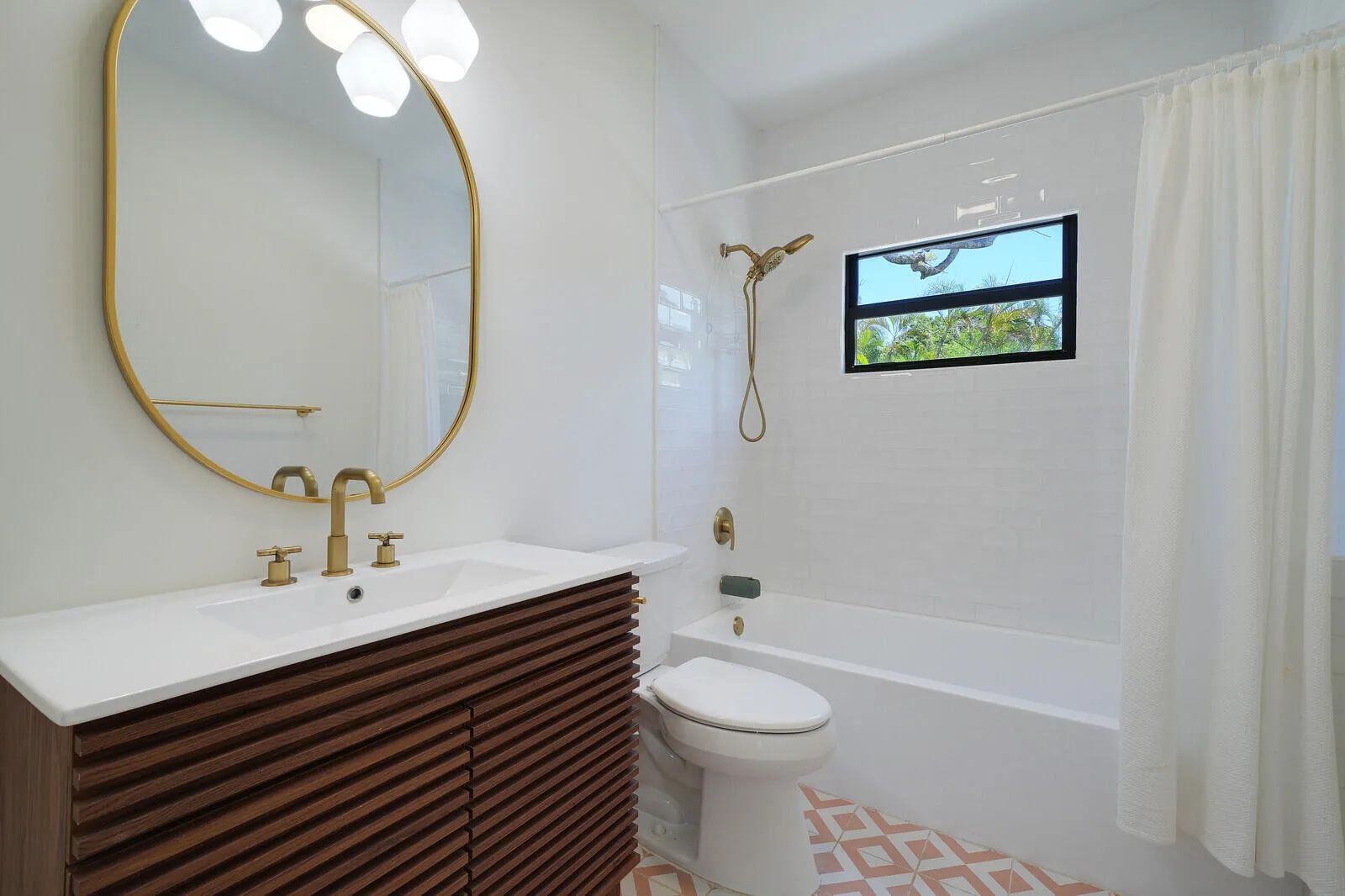 Main House Bathroom 2