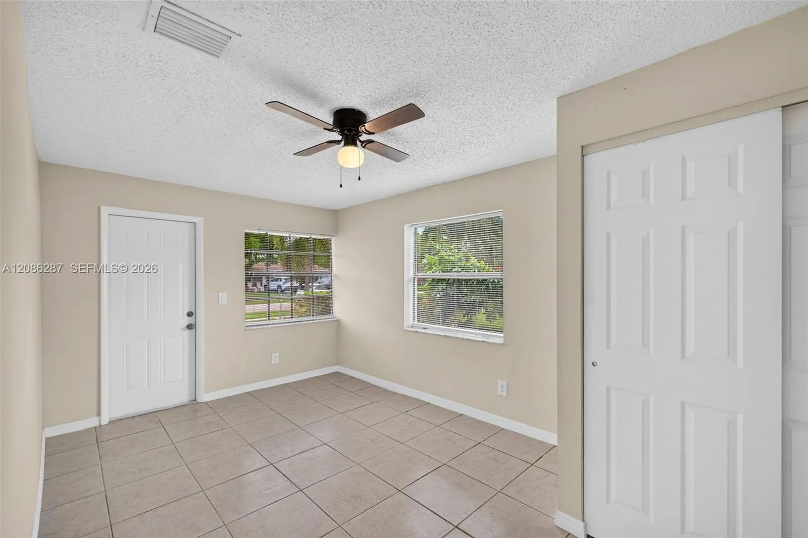 4th bedroom with separate entrance