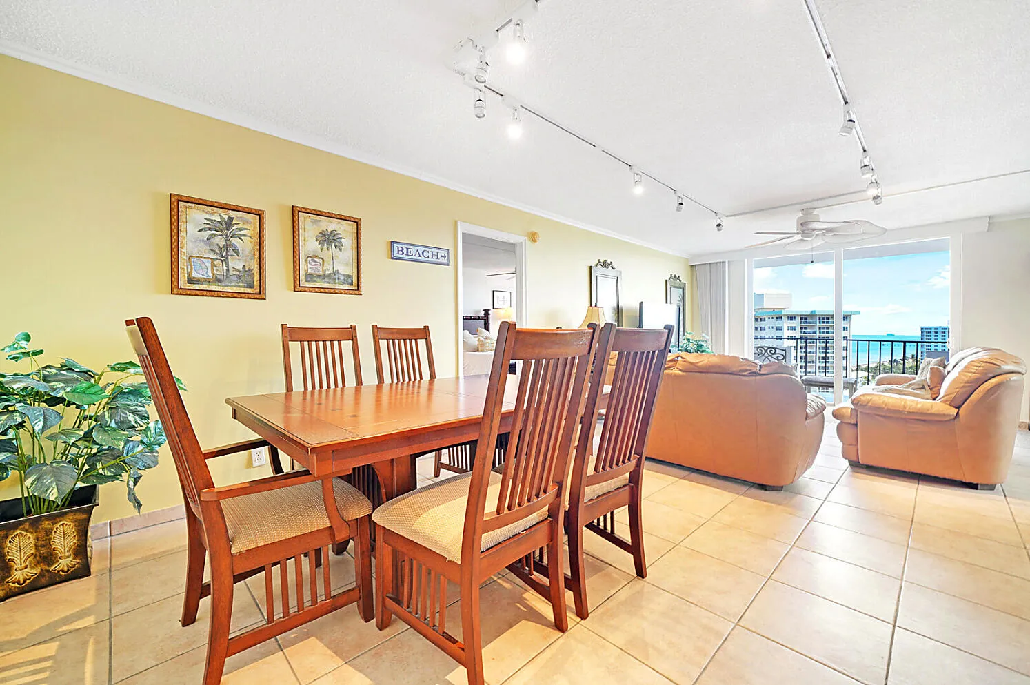 Dining room 3