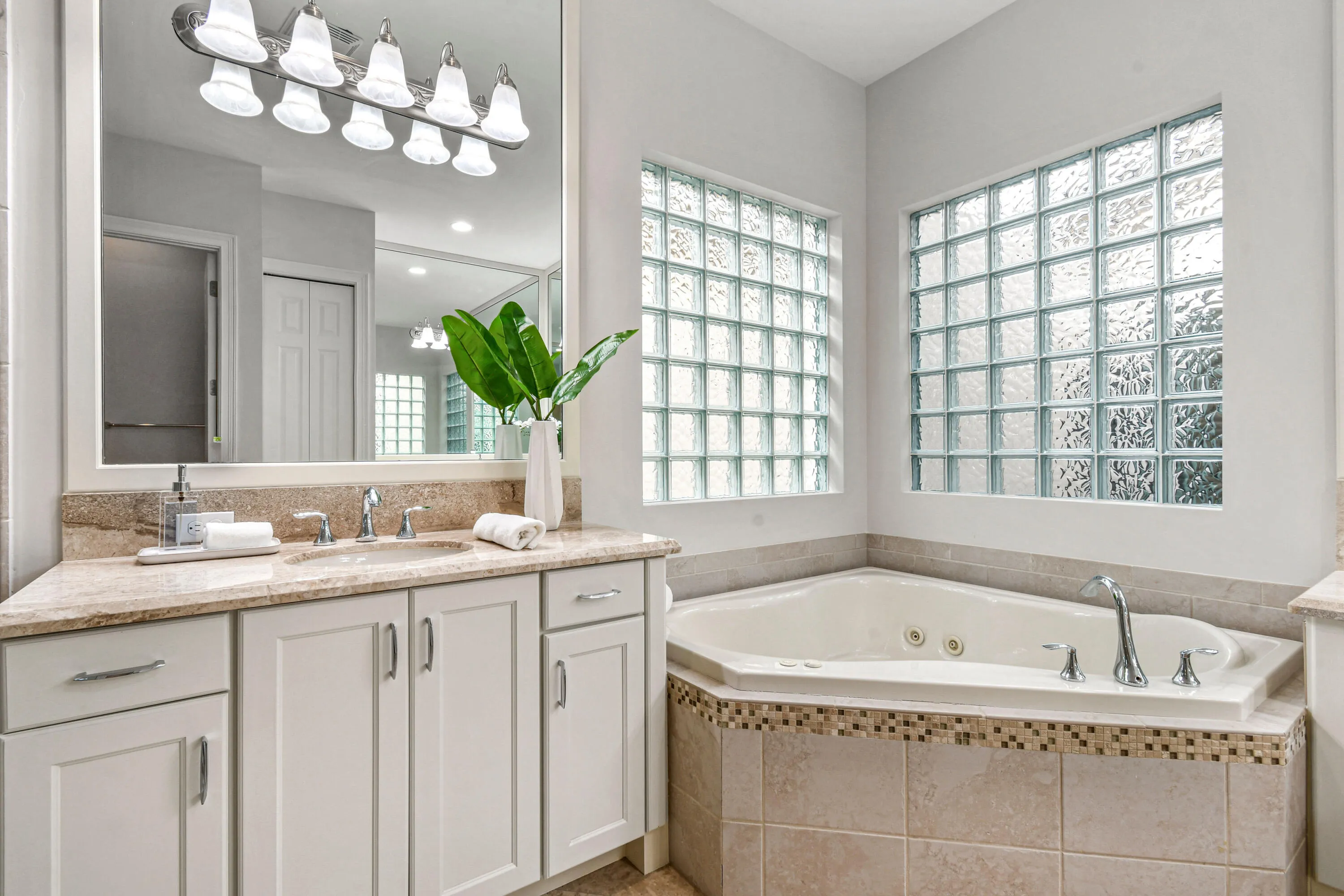 Jetted Bathtub
