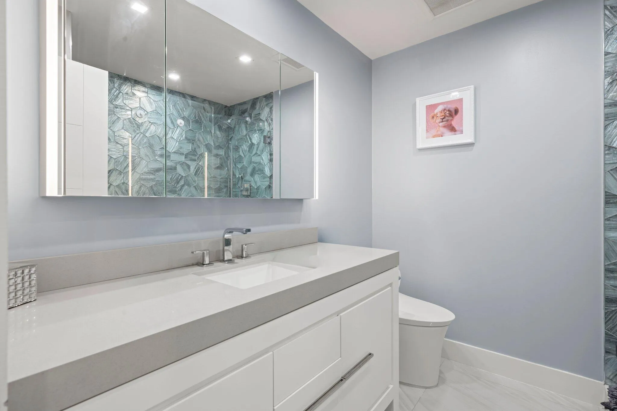 2820 NE 47th St - 40.jpg-SMALL