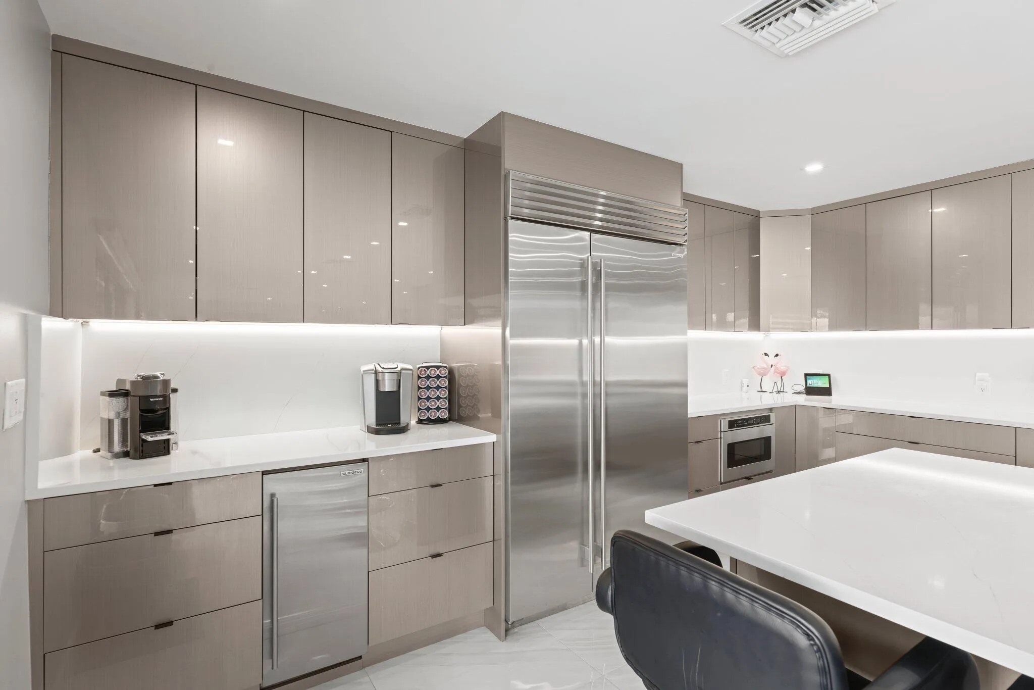 2820 NE 47th St - 36.jpg-SMALL