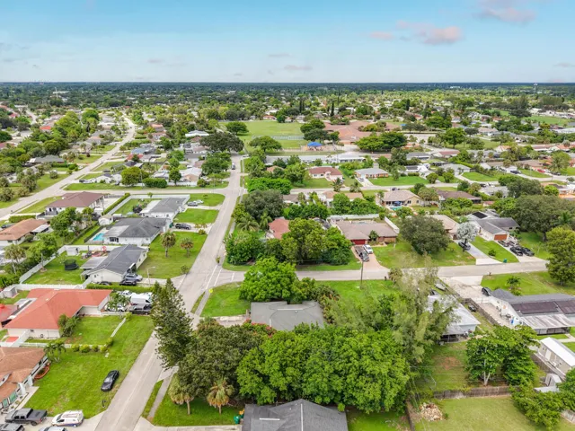 2854 46th Street SW-59