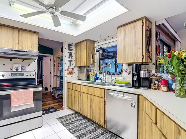 2854 46th Street SW-22