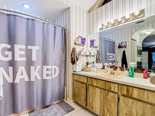 2854 46th Street SW-35