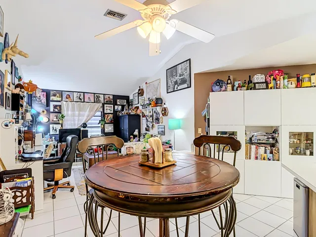 2854 46th Street SW-25