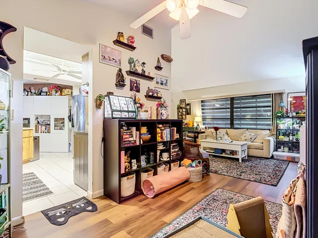 2854 46th Street SW-18