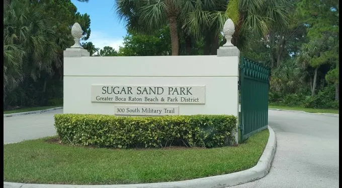 Sugar Sand entrance