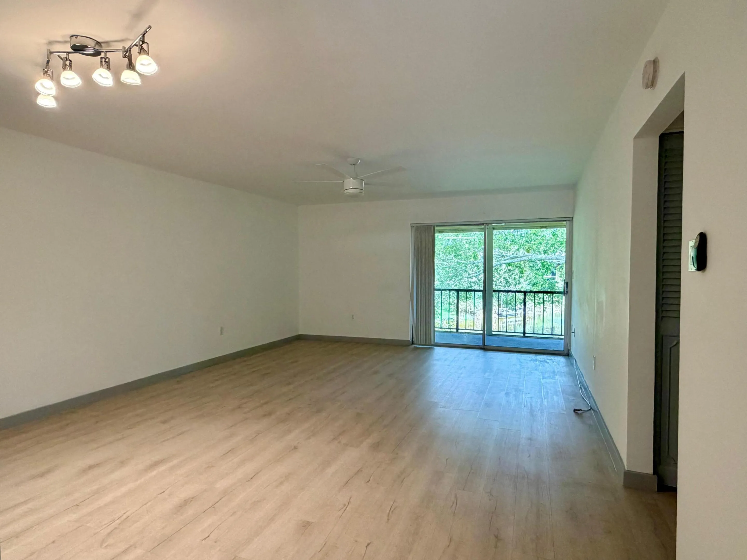 Dining/Living