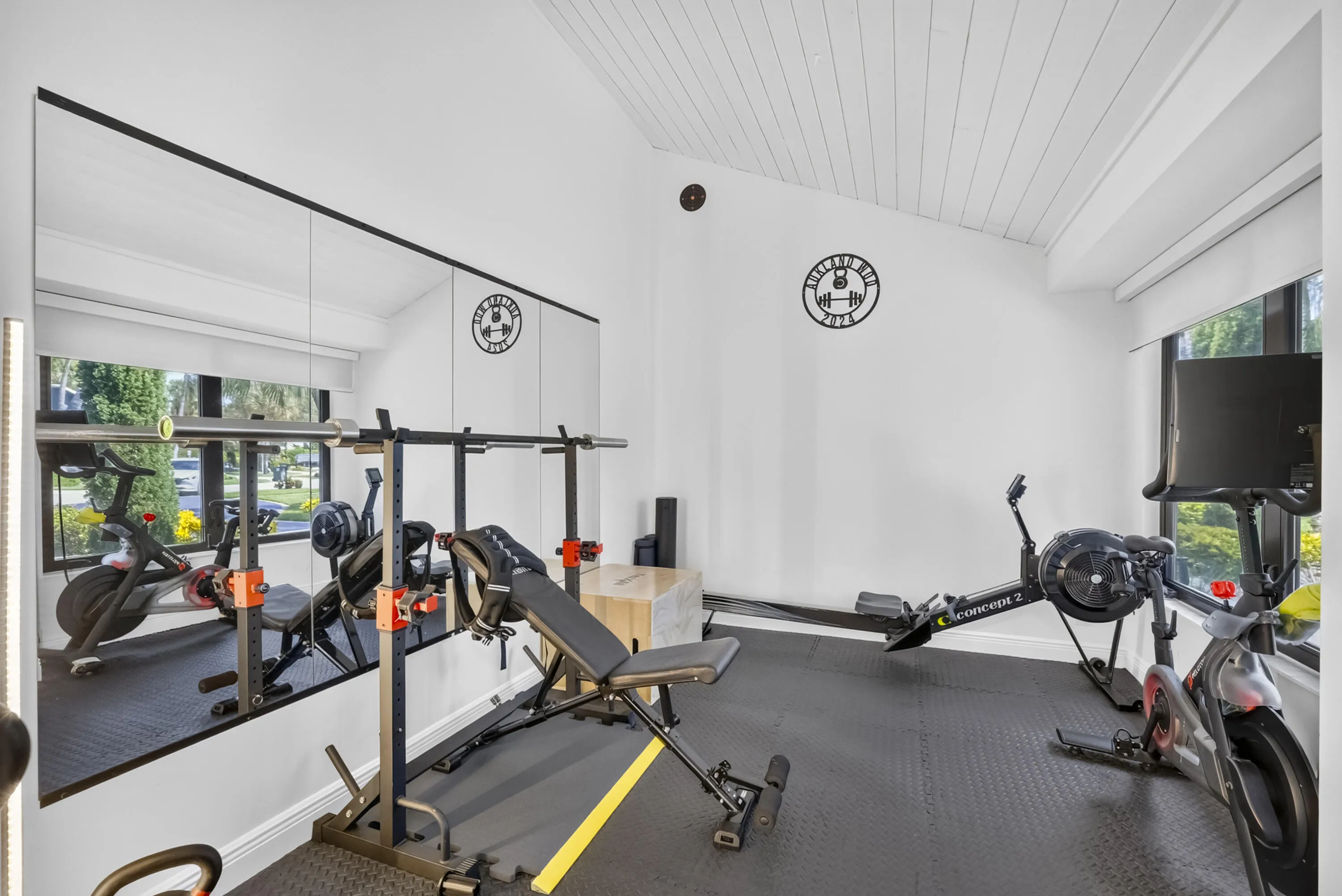 Fifth Bedroom / Gym
