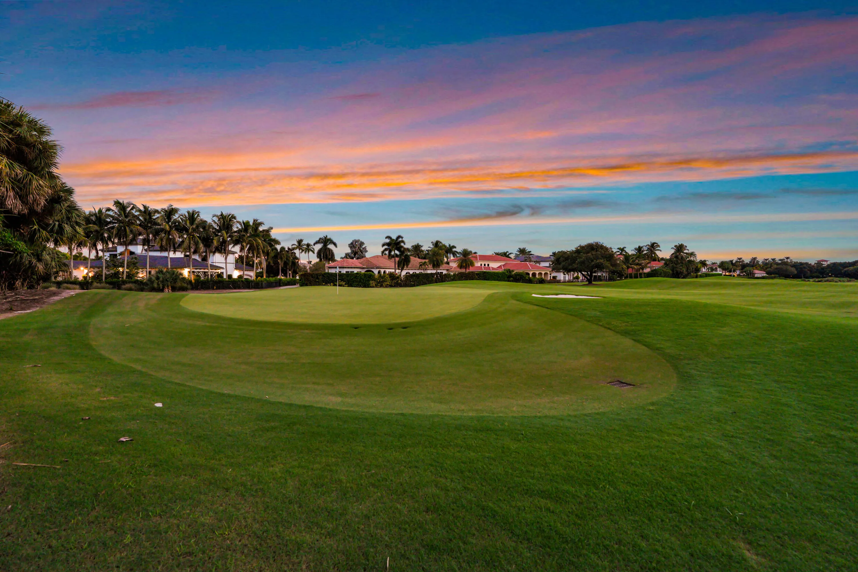 twighlight 16th green
