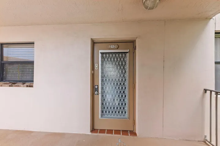 Yasemin door view 10442