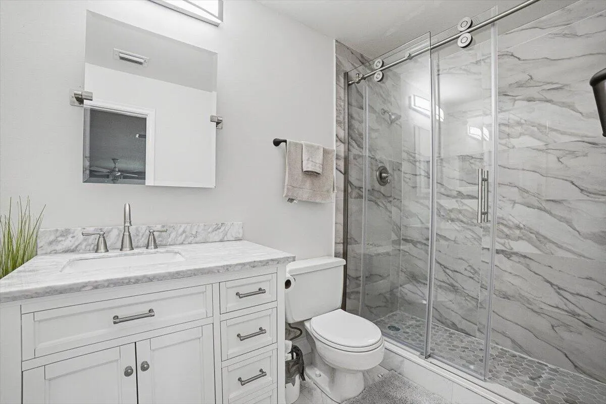 07-Bathroom