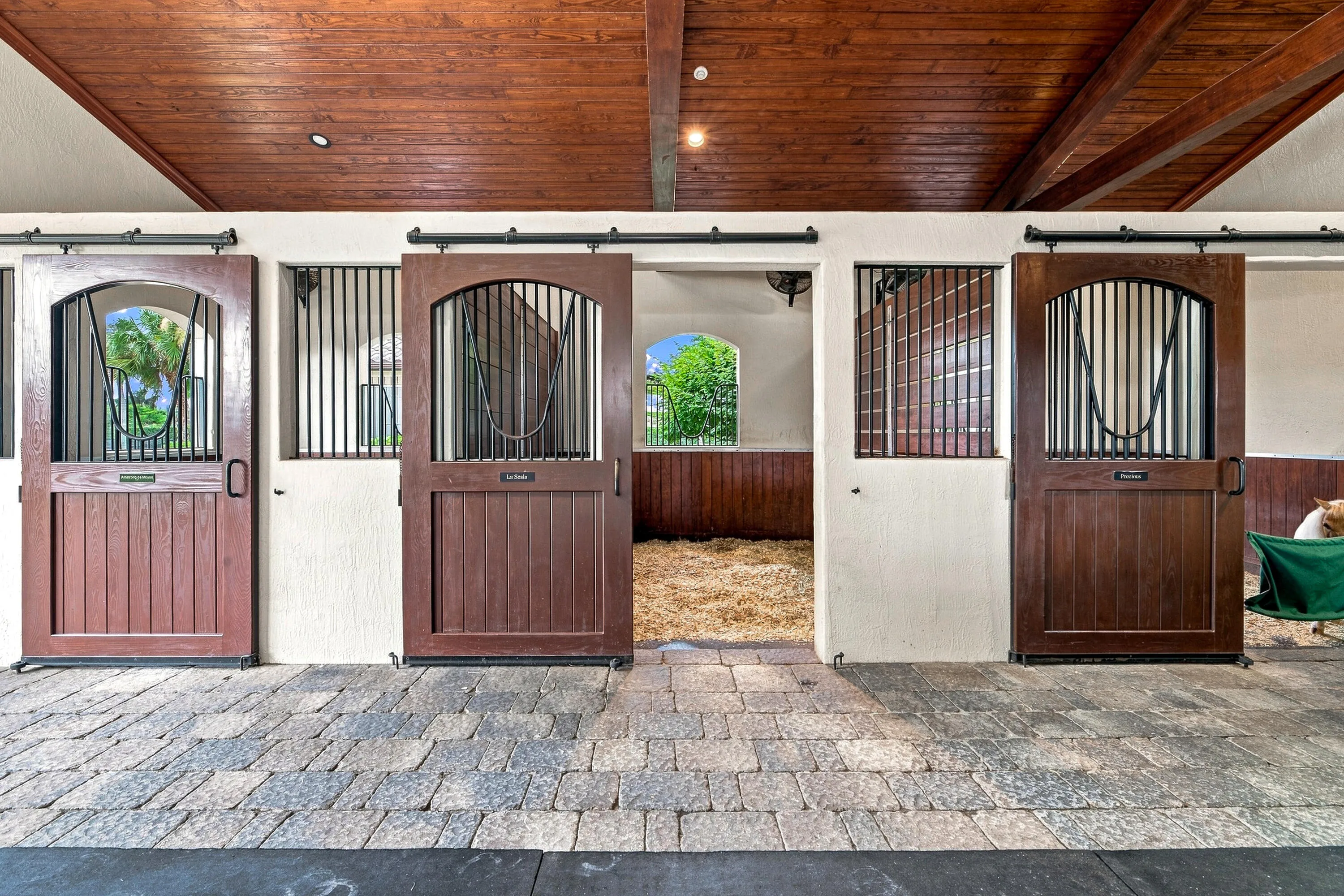 Property photo 32