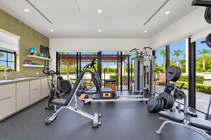 4600 Garden Point Trl 107