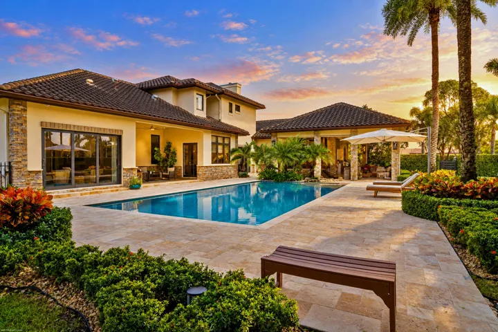 4600 Garden Point Trl 069
