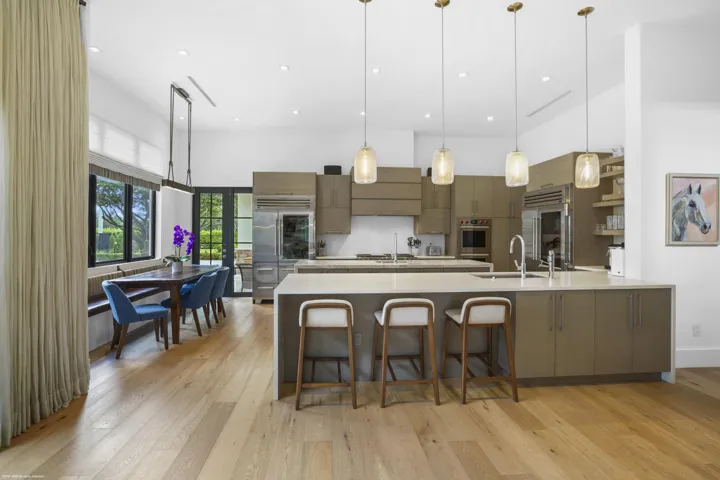 4600 Garden Point Trl 023