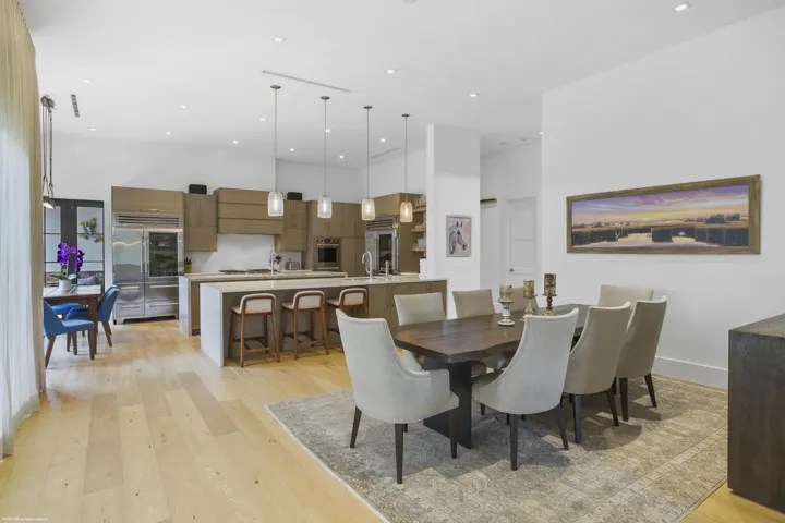 4600 Garden Point Trl 026