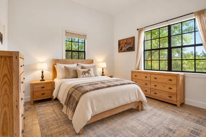 4600 Garden Point Trl 099