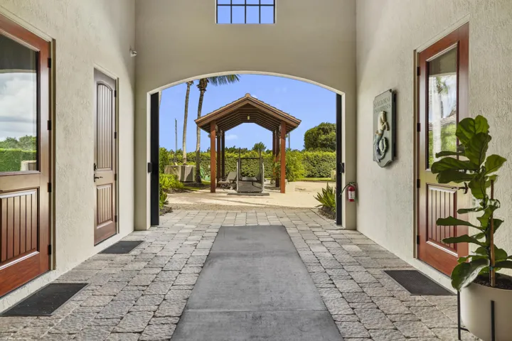 4600 Garden Point Trl 086