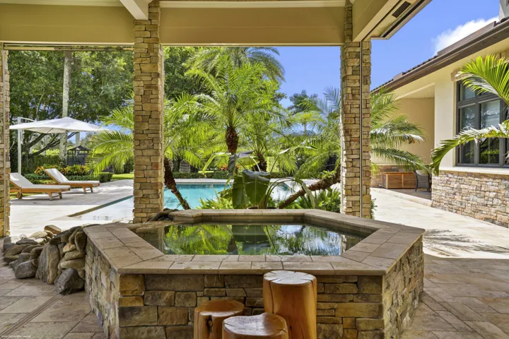 4600 Garden Point Trl 065