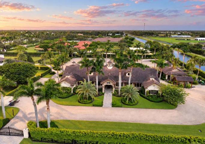 4600 Garden Point Trl 079