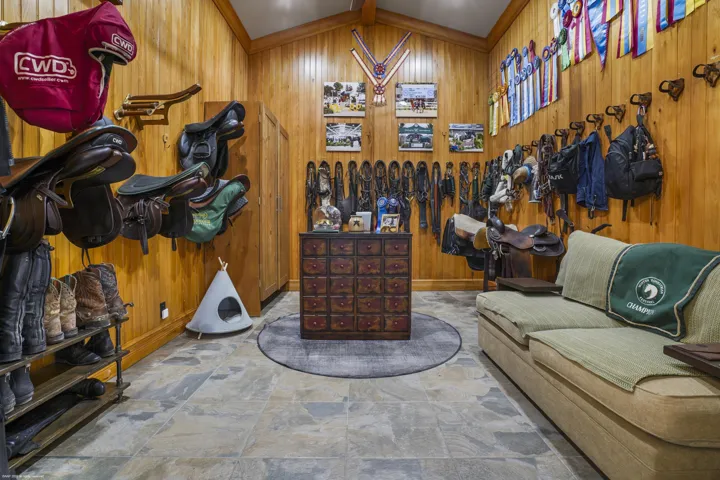 4600 Garden Point Trl 095