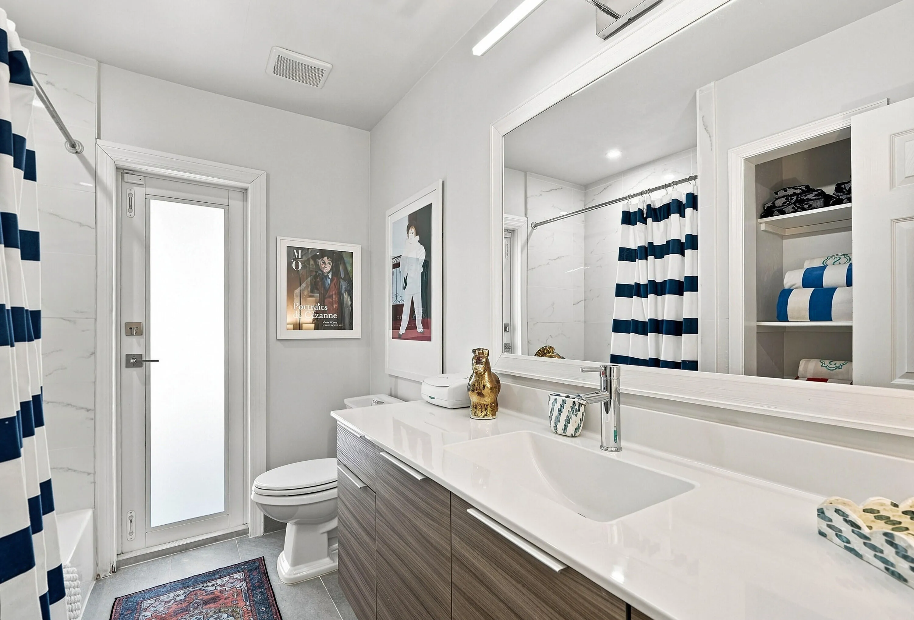24_bathroom