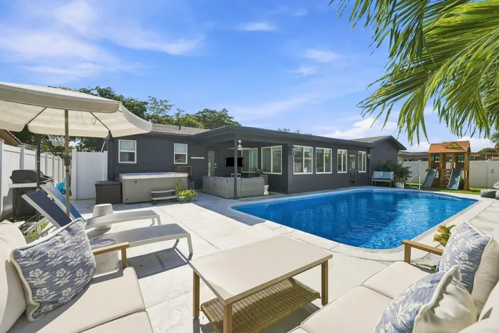 52_pool