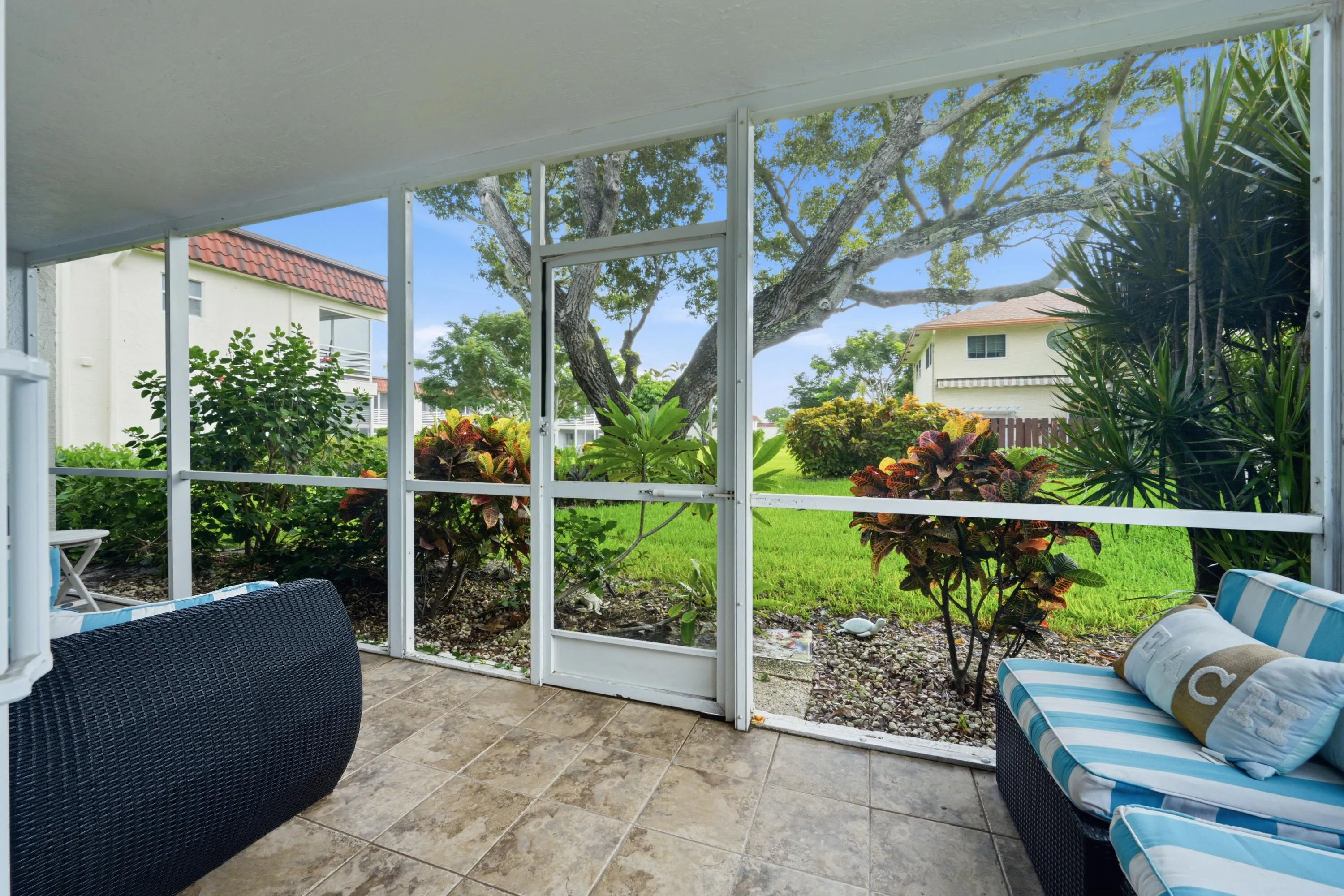 Screened-in Patio