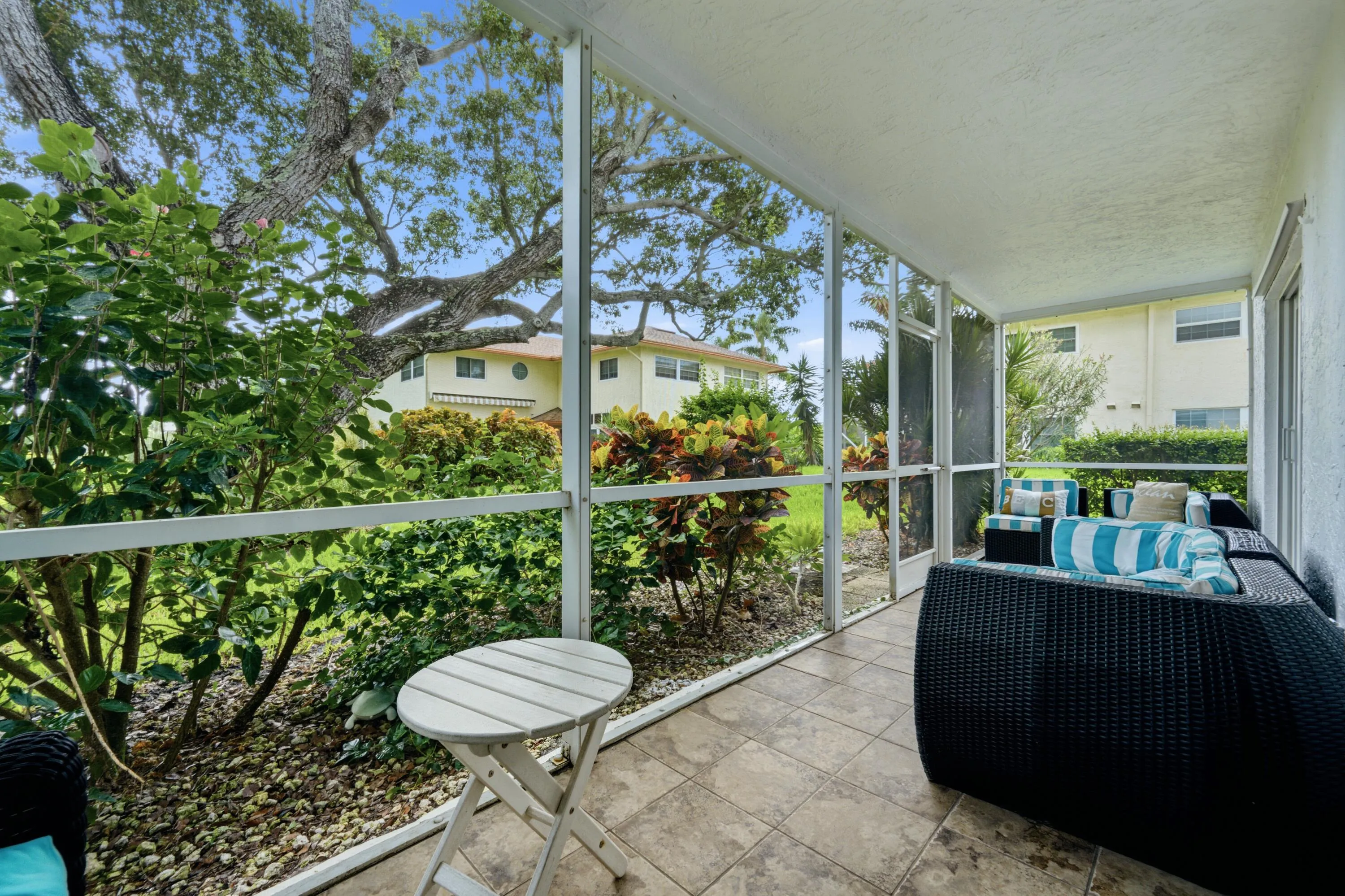 Screened-in Patio