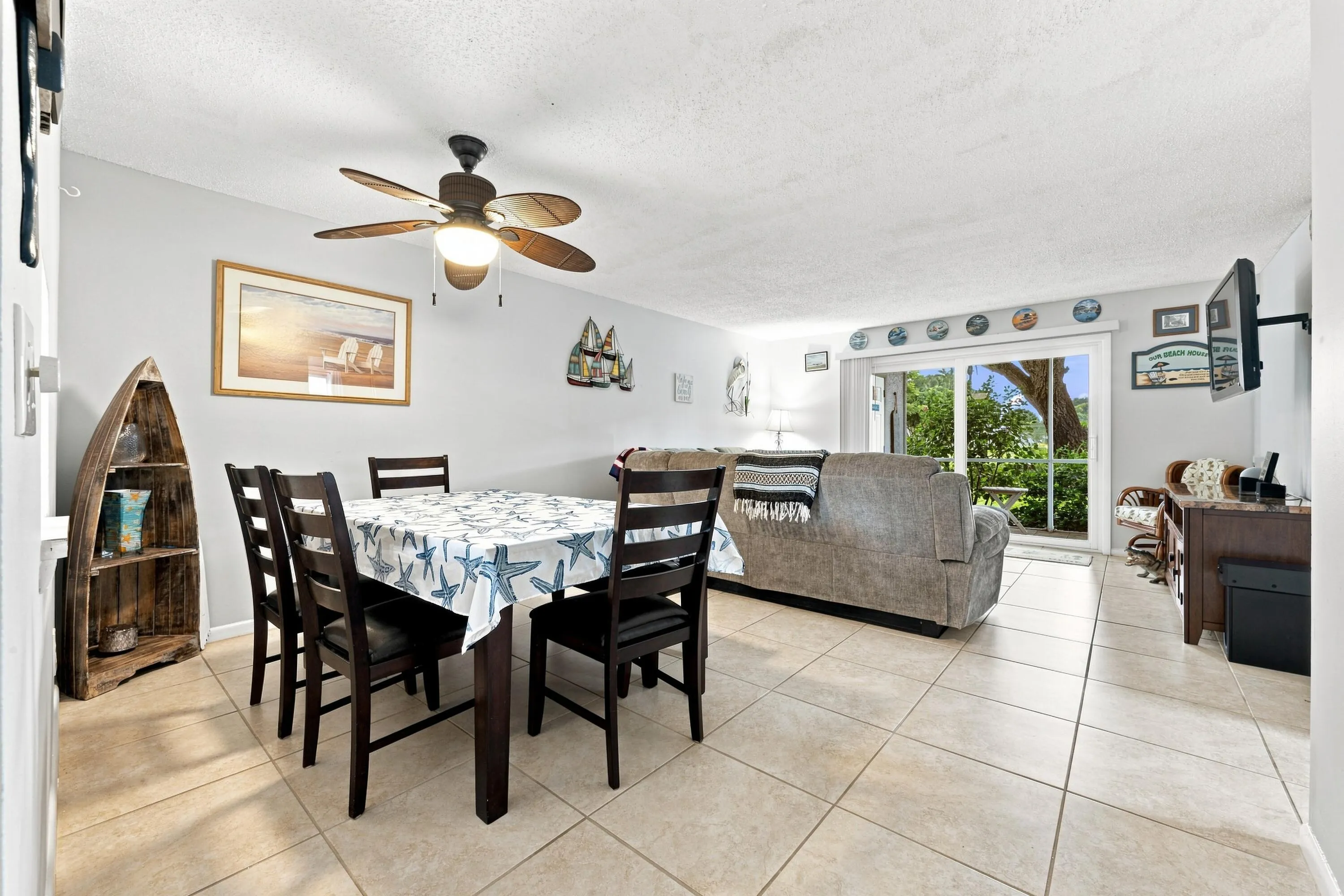 Dining/Living Area