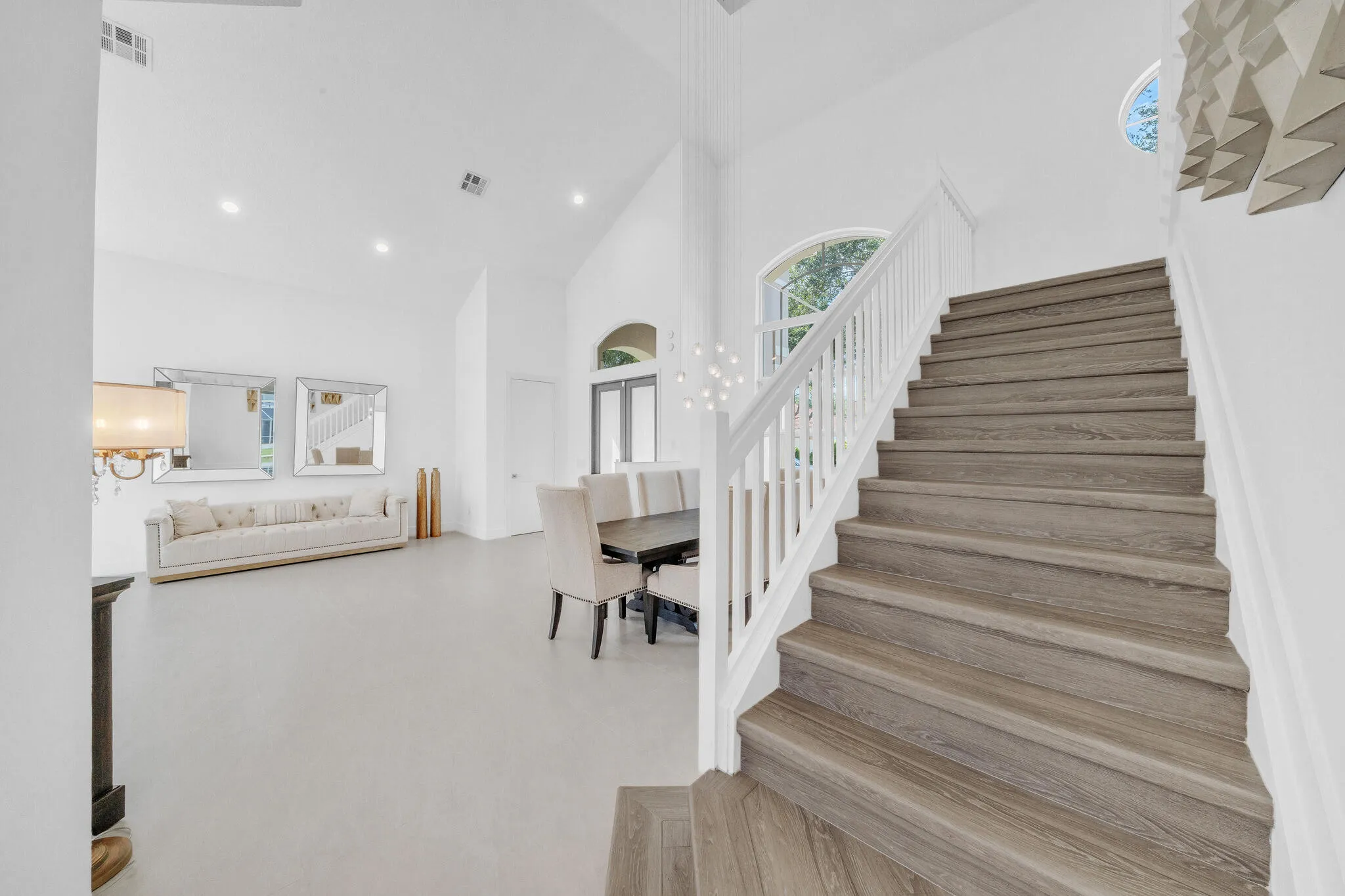 14 Stairwell (3)
