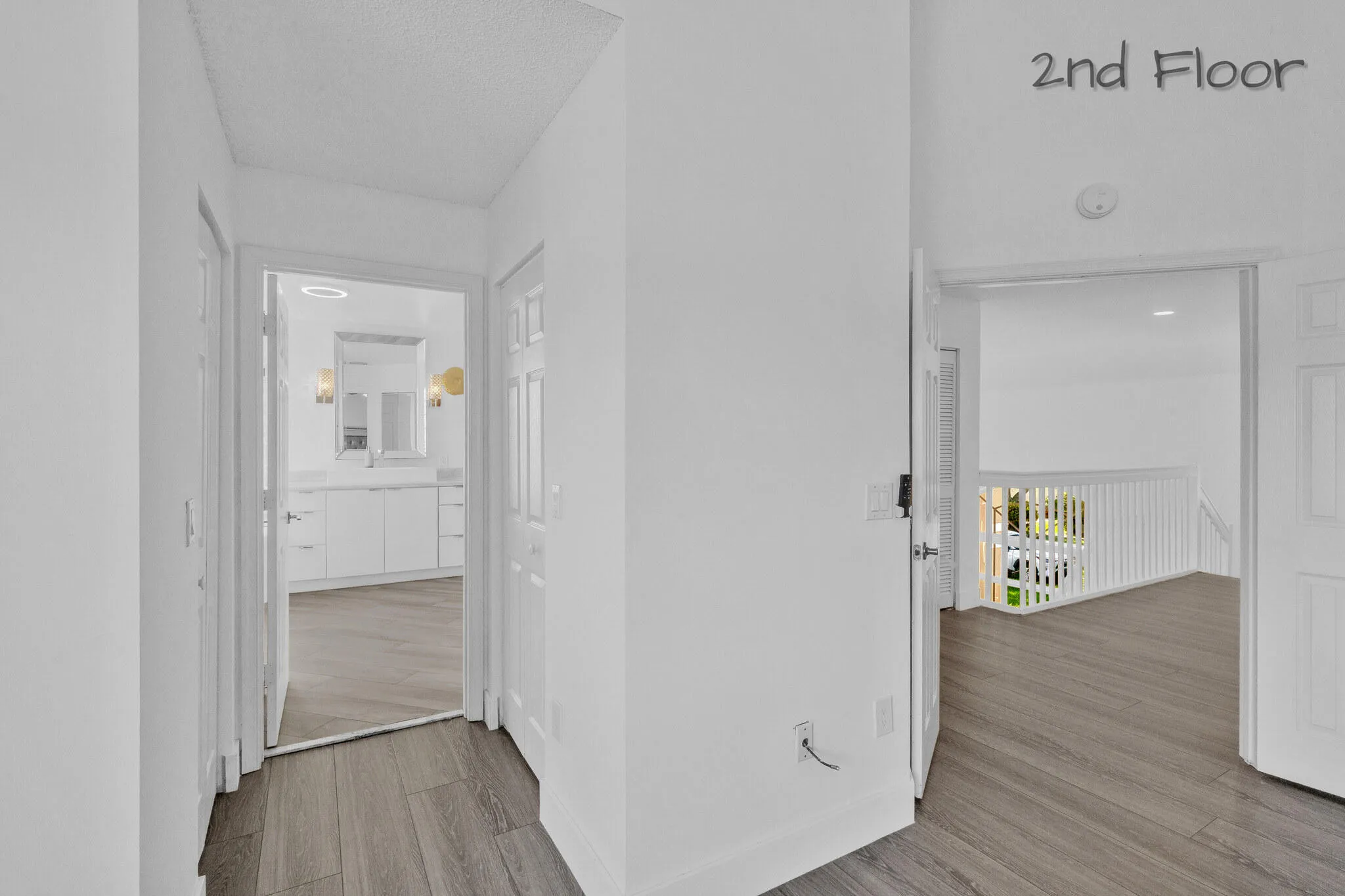 20 Primary Bedroom