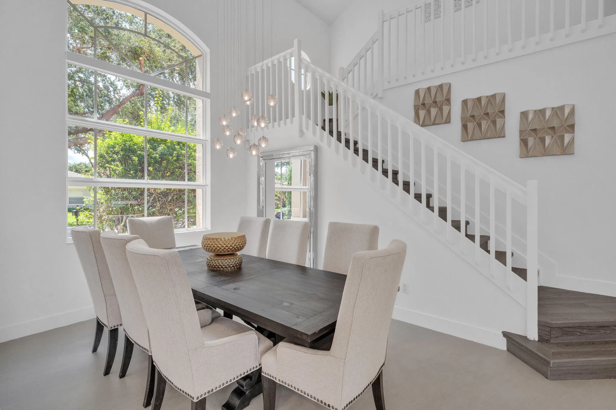 3 Dining Area (1)