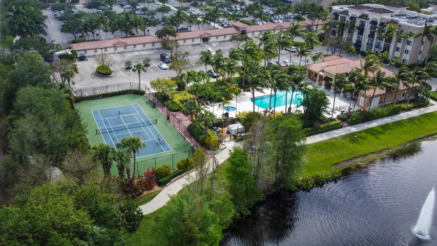 Aerial - Tennis and Clubhouse