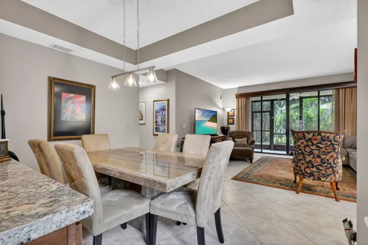 Dining Room/Living Room