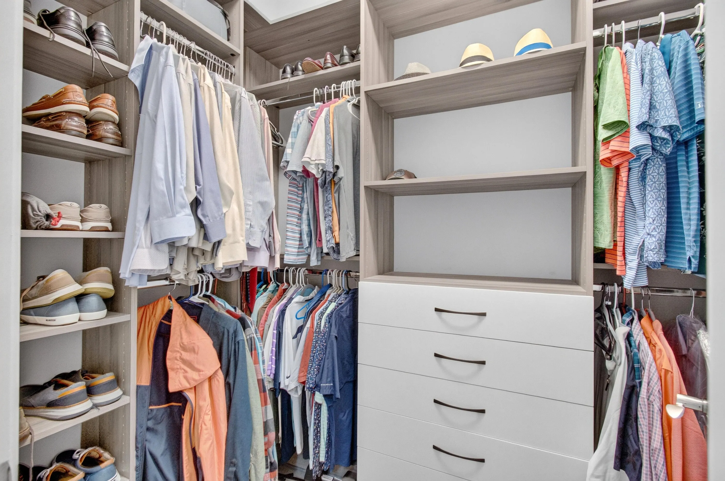 Master Bedroom Closet