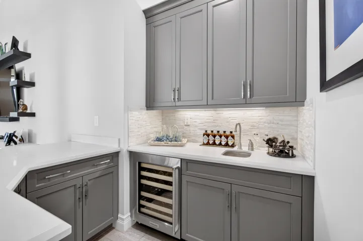 Wet Bar