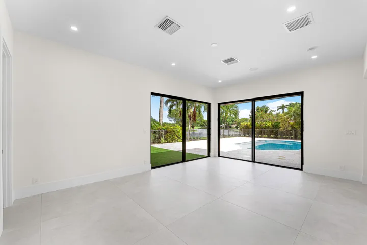 Lifestyle room