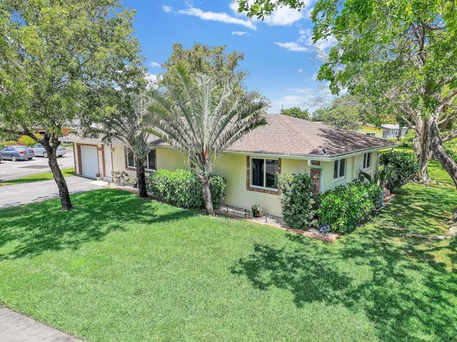 432 SW Natura Ave, Deerfield Beach -7