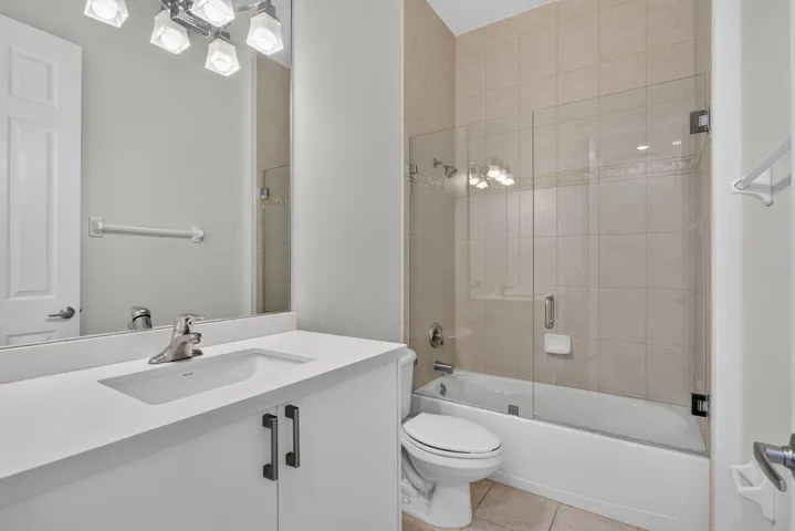 2nd Bathroom