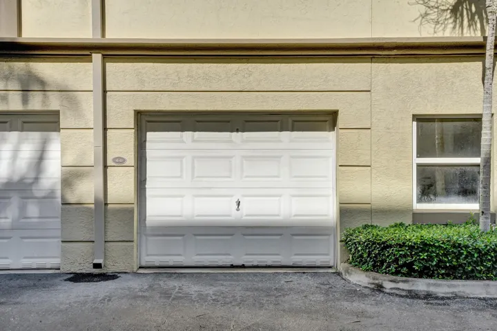 Exterior Garage