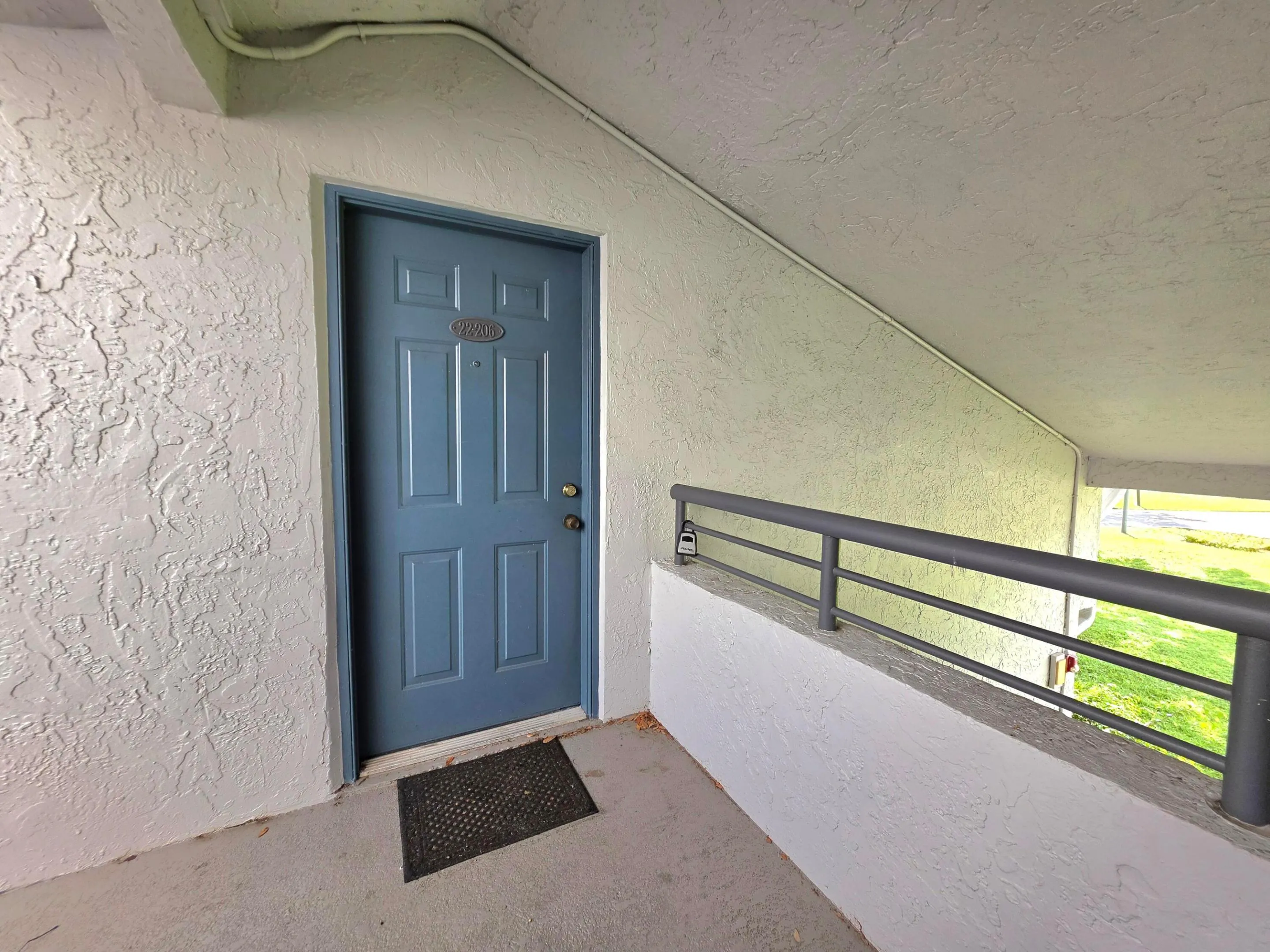 YOUR FRONT DOOR ON TOP FLOOR