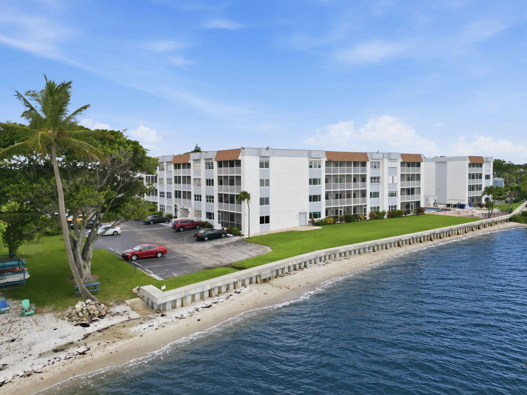 43-web-or-mls-1516_S_Lakeside_Dr_Unit_40